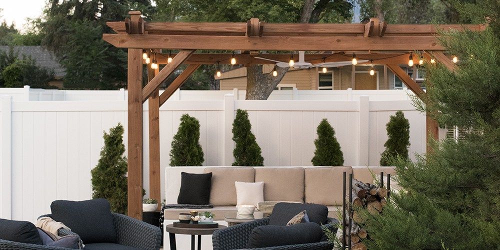 How to Create a Stunning Pergola for Your Yard