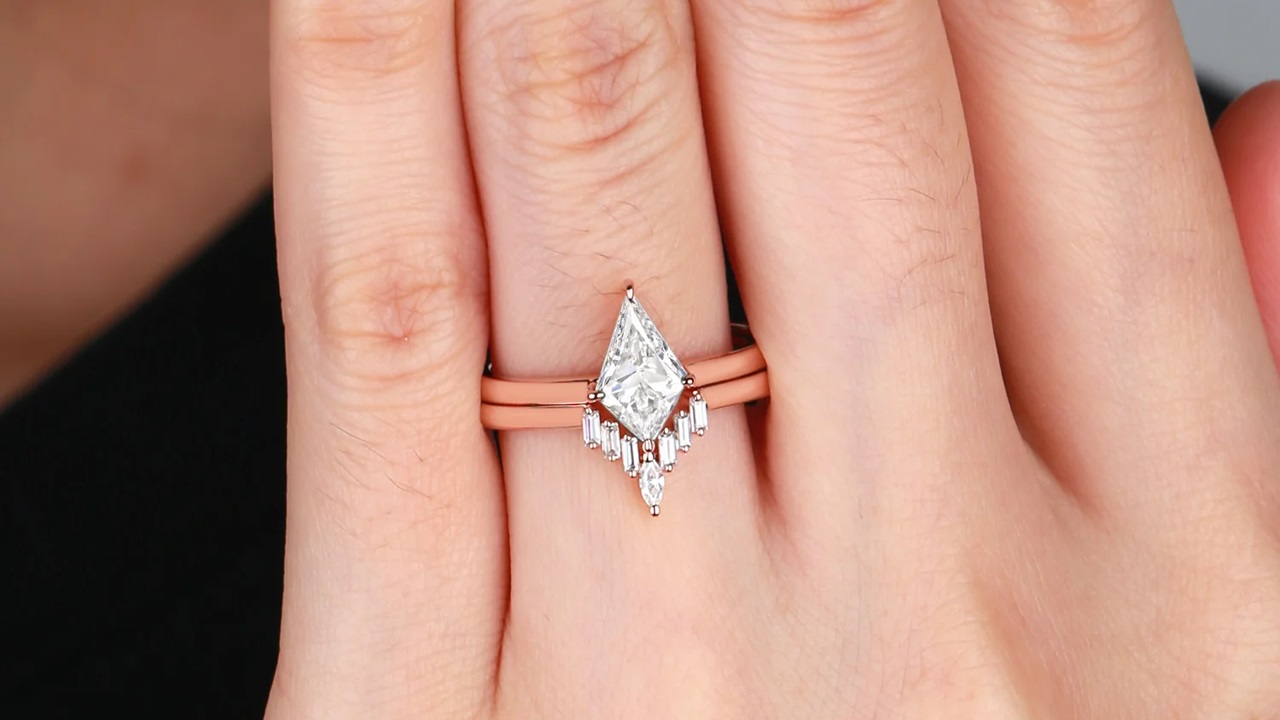 Elegant Stacking: How to Combine Felicegals Lab Diamond Rings with Plain Bands